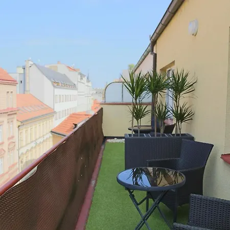 Charles Square Apartments Prague Exterior photo
